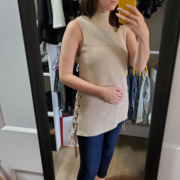 Michael Kors Sleeveless Oatmeal Mockneck Tunic Sweater, Gold Accents And Ties - Picture 2 of 4